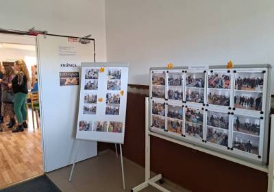 Výstava fotografií z činnosti knižnice